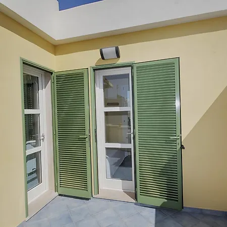 Prázdninový dům Baia Villa1 *