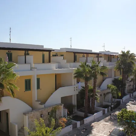 Baia Villa1 *